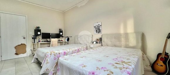 3 rooms Apartment in Marano di Napoli, Italy No. 77753 16