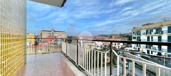 3 rooms Apartment in Marano di Napoli, Italy No. 77753 11