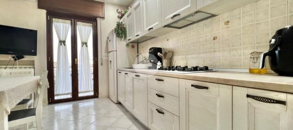 3 rooms Apartment in Marano di Napoli, Italy No. 77753 5