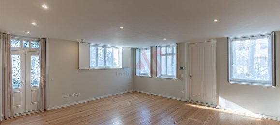 3 bedrooms Apartment in Porto, Portugal No. 106193 31