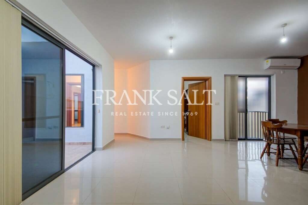 Пентхаус с 2 спальнями в Бирзеббуджа, Мальта № 1763