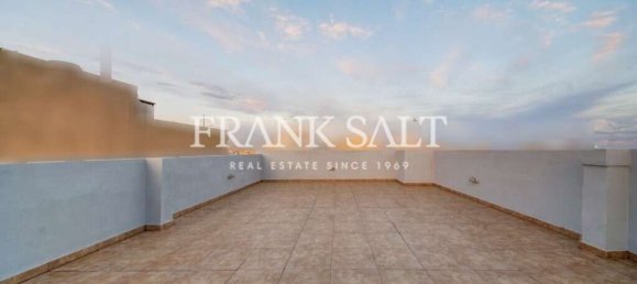 Пентхаус с 2 спальнями в Бирзеббуджа, Мальта № 1763 20