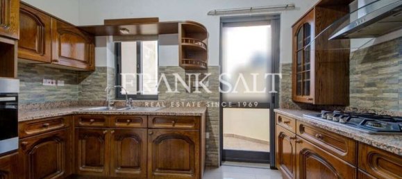 Пентхаус с 2 спальнями в Бирзеббуджа, Мальта № 1763 7