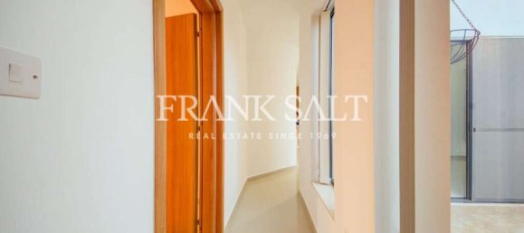 Пентхаус с 2 спальнями в Бирзеббуджа, Мальта № 1763 14