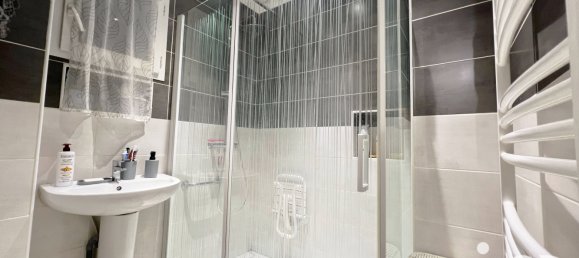 3 bedrooms House in Formerie, France No. 156675 5