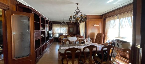 Apartamento de 4 dormitorios en Palencia, Spain No. 28633 11