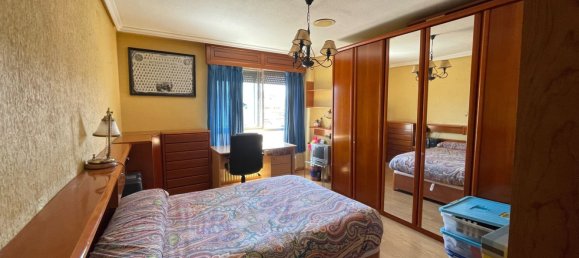 Apartamento de 4 dormitorios en Palencia, Spain No. 28633 20