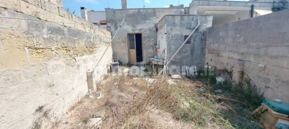 Дом с 2 спальнями в Melendugno, Италия № 148320 4