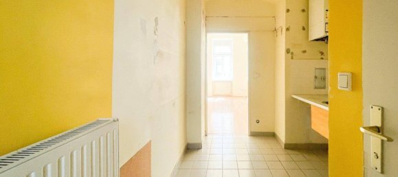 Studio in Brigittenau, Austria No. 250610 3