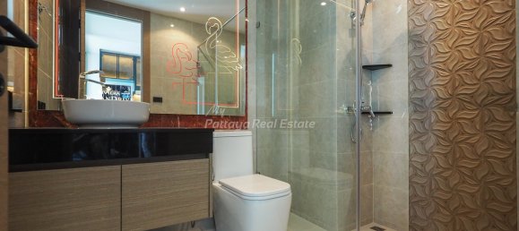 Studio in the Condo in Pattaya, Thailand No. 10602 5