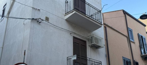6-Zimmer Haus in Castellammare del Golfo, Italy, Nr. 258729 3
