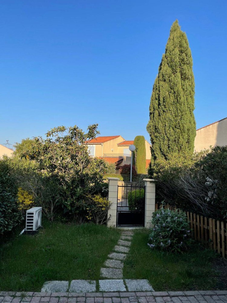 Casa de 2 dormitorios en Maussane-les-Alpilles, France No. 331547