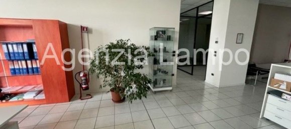  مكتب في Portogruaro, Italy 254متر مربع رقم 175270 3