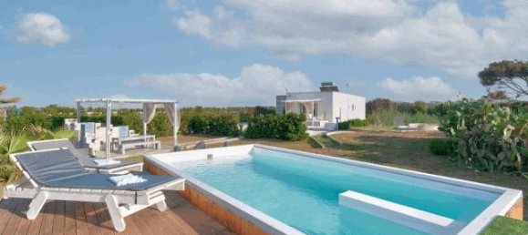 4 bedrooms Villa in Carovigno, Italy No. 165464 15