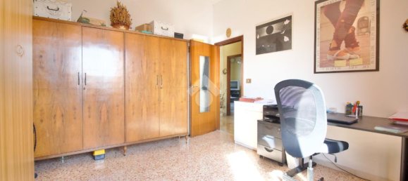 3-Zimmer Wohnung in Reggio Emilia, Italy, Nr. 14702 35