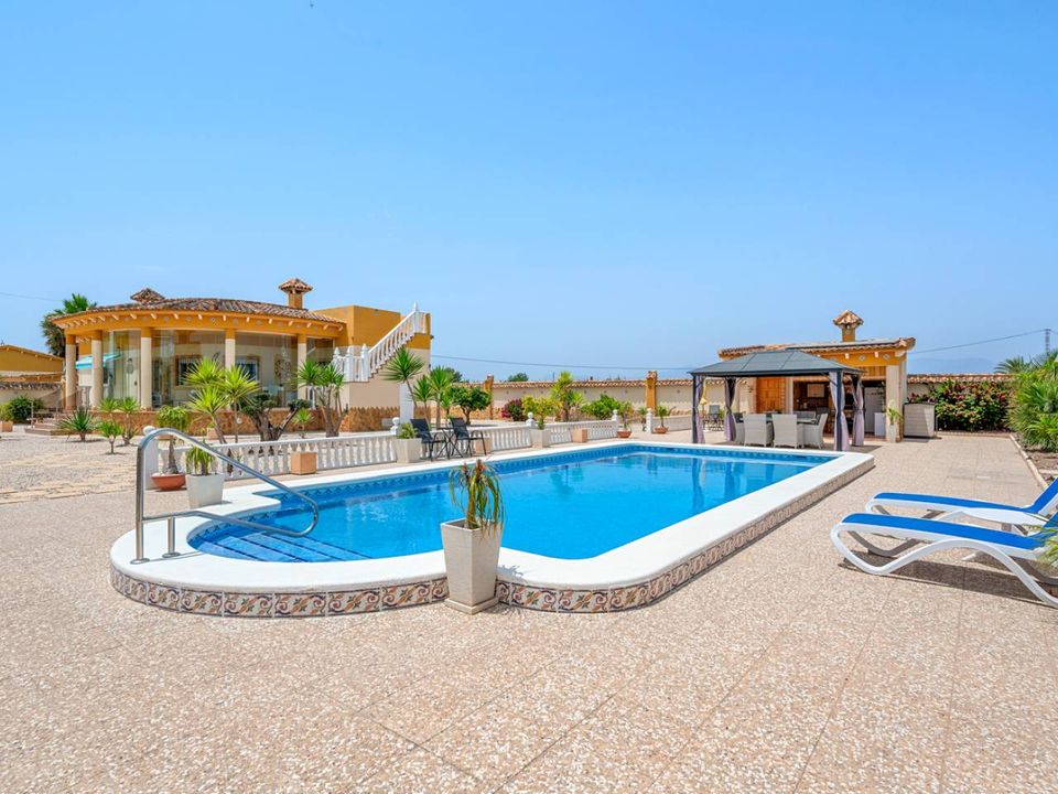 3 Schlafzimmer Villa in Catral, Spain, Nr. 223000