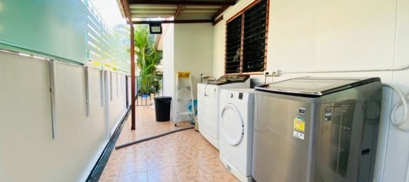 4 bedrooms House in San Sai, Thailand No. 26250 18