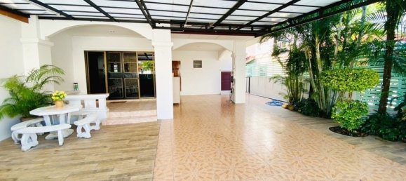 4 bedrooms House in San Sai, Thailand No. 26250 2