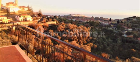 3 chambres Appartement à Pompeiana, Italy No. 170652 2