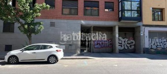 12m² Parking in Madrid, Spain No. 142645 4