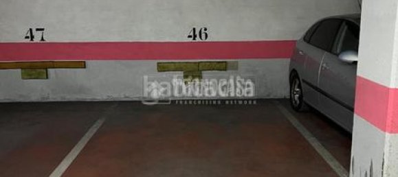 12m² Parking in Madrid, Spain No. 142645 2