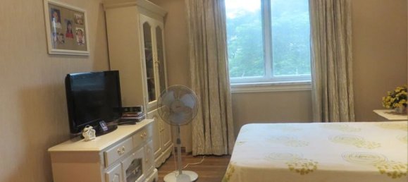 4 bedrooms Apartment in Tay Ho, Vietnam No. 279 8