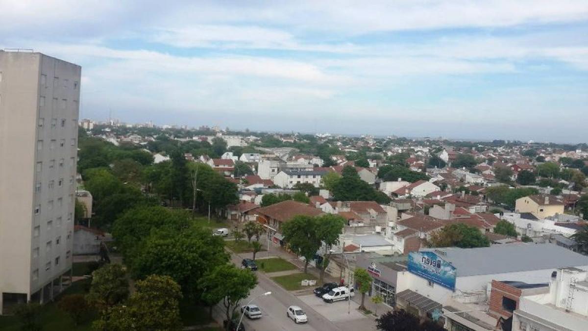 3 bedrooms Apartment in Mar del Plata, Argentina No. 102084