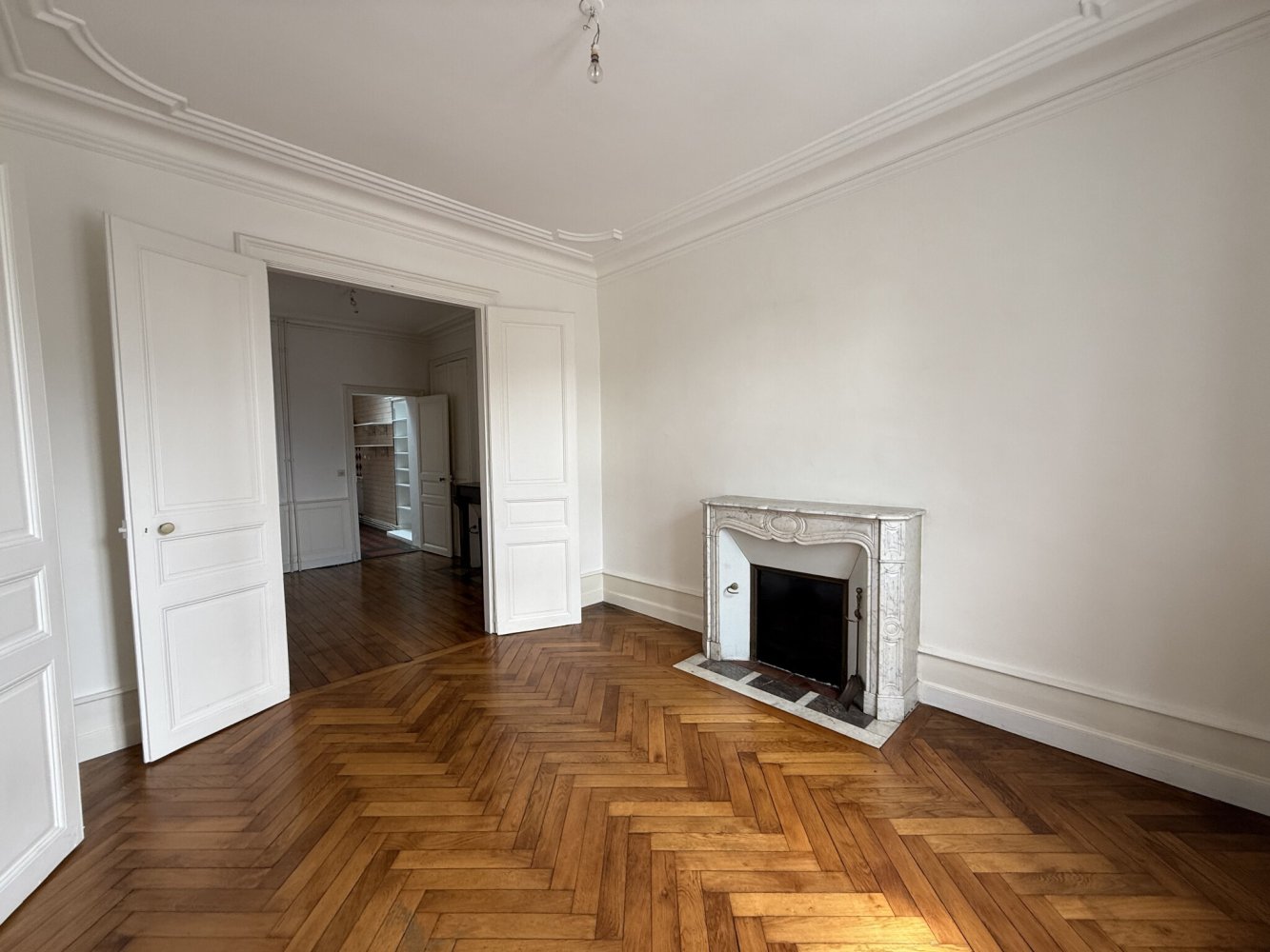 3 chambres Maison à Le Mans, France No. 299945