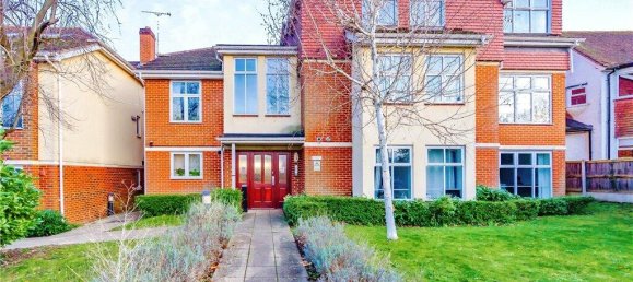 2 bedrooms Apartment in South Croydon, United Kingdom No. 7985 3