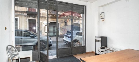 2 chambres Propriété commerciale à Acireale, Italy No. 22903 2