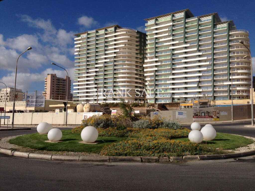 3 bedrooms Apartment in Sliema, Malta No. 1176