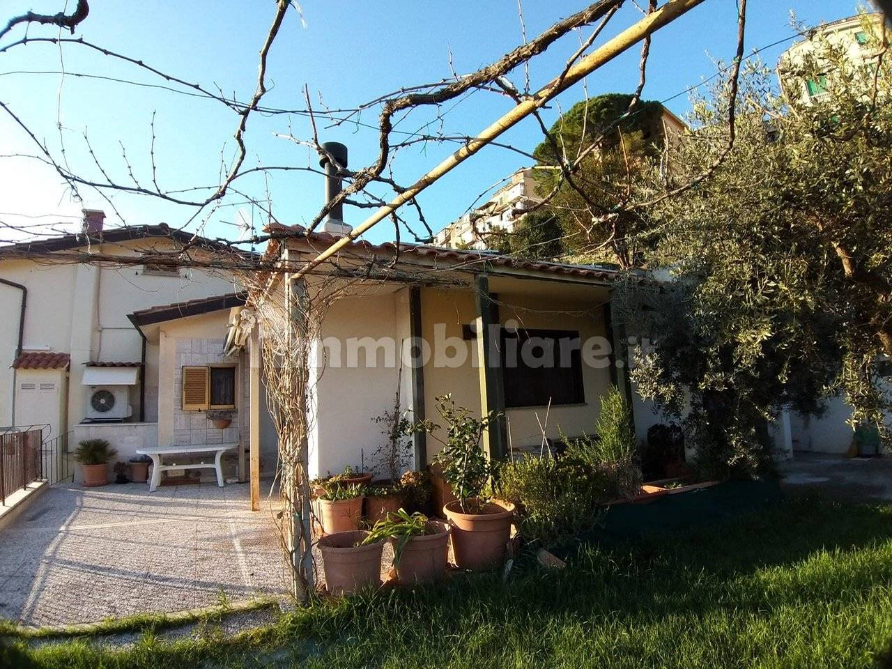 2 chambres Villa à Palombara Sabina, Italy No. 66702