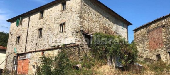 2 Schlafzimmer Wohnung in Caprese Michelangelo, Italy, Nr. 151916 16