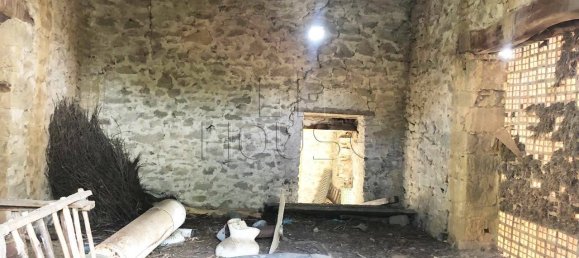 2 Schlafzimmer Wohnung in Caprese Michelangelo, Italy, Nr. 151916 3