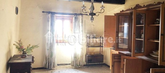 2 Schlafzimmer Wohnung in Caprese Michelangelo, Italy, Nr. 151916 20