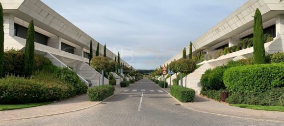 4 bedrooms House in Pozuelo de Alarcon, Spain No. 24146 21