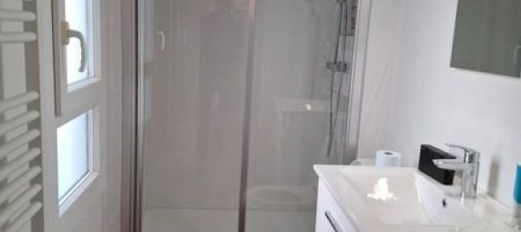 Apartamento de 1 dormitorio en Bordeaux, France No. 341854 3