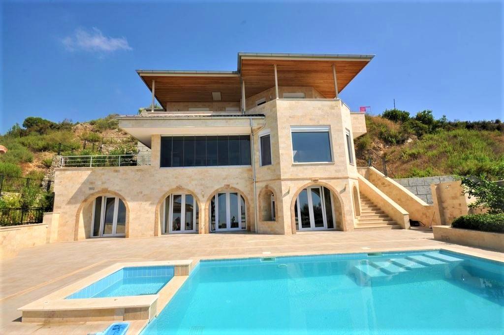 Villa de 6 habitaciónes en Alanya, Turkey No. 46340