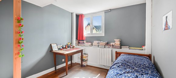 5 bedrooms House in Bagneux, France No. 185205 12