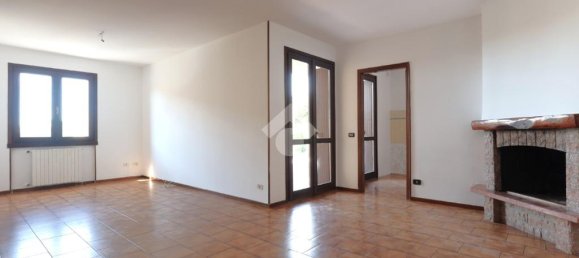 3 Schlafzimmer Villa in Lonato del Garda, Italy, Nr. 353061 6