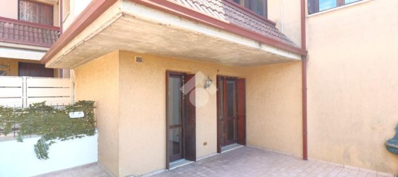 3 Schlafzimmer Villa in Lonato del Garda, Italy, Nr. 353061 4