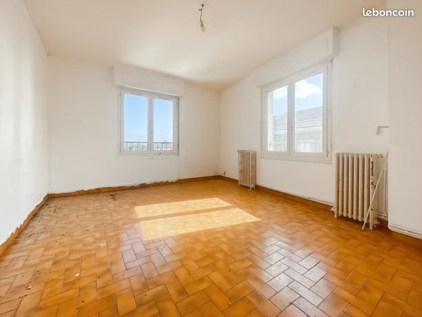 1 غرف نوم شقة في Mont-de-Marsan, France رقم 310848