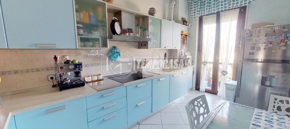 3-salle Appartement à Seveso, Italy No. 71127 9