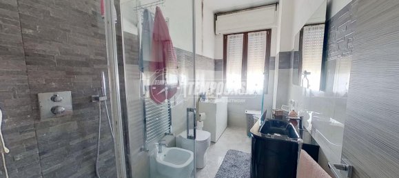 3-salle Appartement à Seveso, Italy No. 71127 24