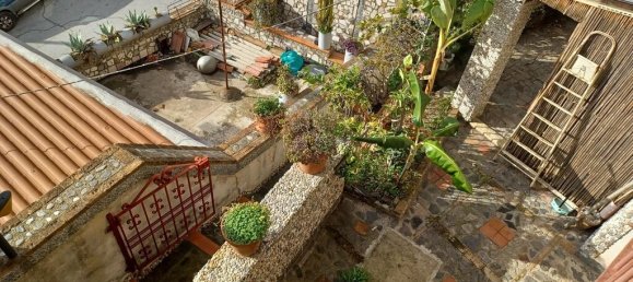 Casa de 5 habitaciónes en Messina, Italy No. 33203 19