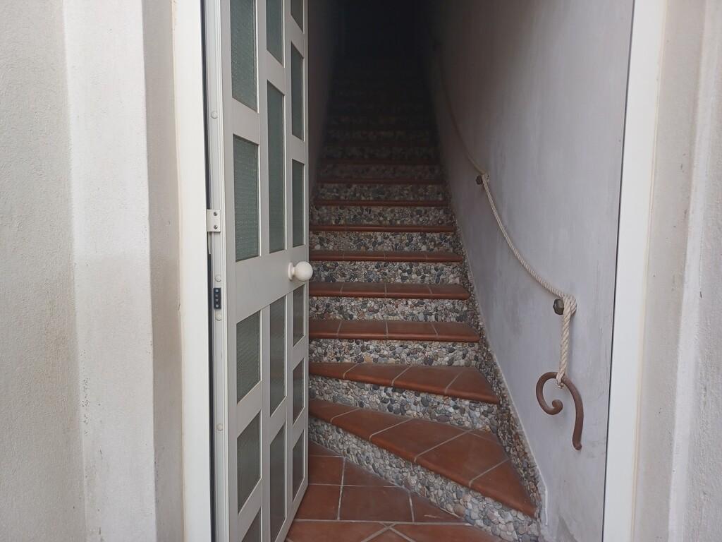 Casa de 5 habitaciónes en Messina, Italy No. 33203