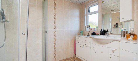 2 bedrooms House in Wadhurst, United Kingdom No. 10763 17