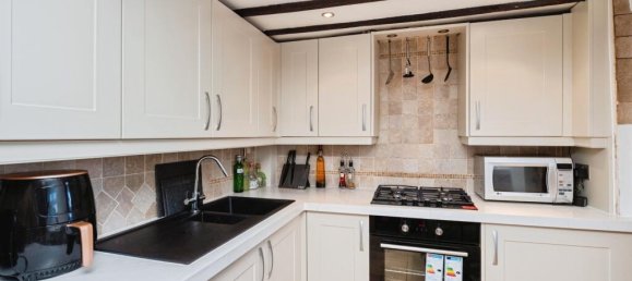 2 bedrooms House in Wadhurst, United Kingdom No. 10763 7