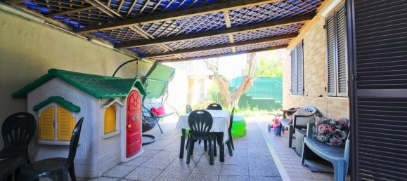 Apartamento de 5 dormitorios en Castelfidardo, Italy No. 307896 4