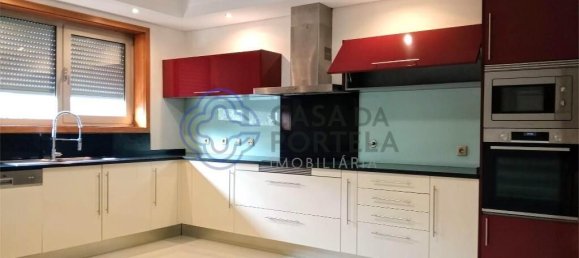 Дом с 4 спальнями в Риу Тинту, Португалия № 86810 5